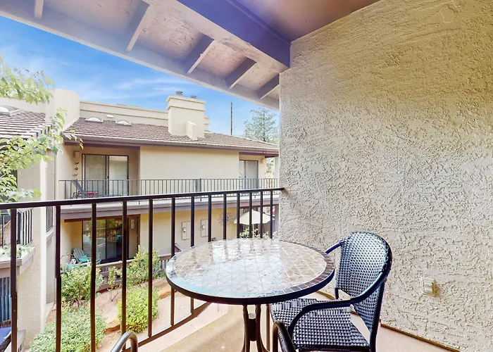 Golf On-site And Relax Poolside! Canyon Mesa Retreat Holiday home Oak Creek
