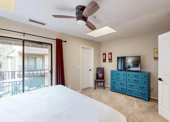 Holiday home Golf On-site And Relax Poolside! Canyon Mesa Retreat *